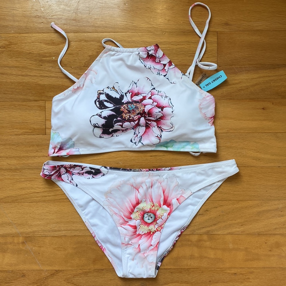 Cupshe White Floral Cheeky Gal Bikini NWT XL